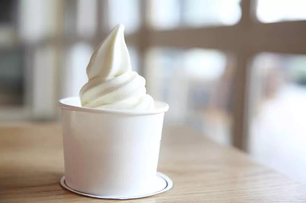 Sorvete soft comercializado em negócios que tem máquina de sorvete